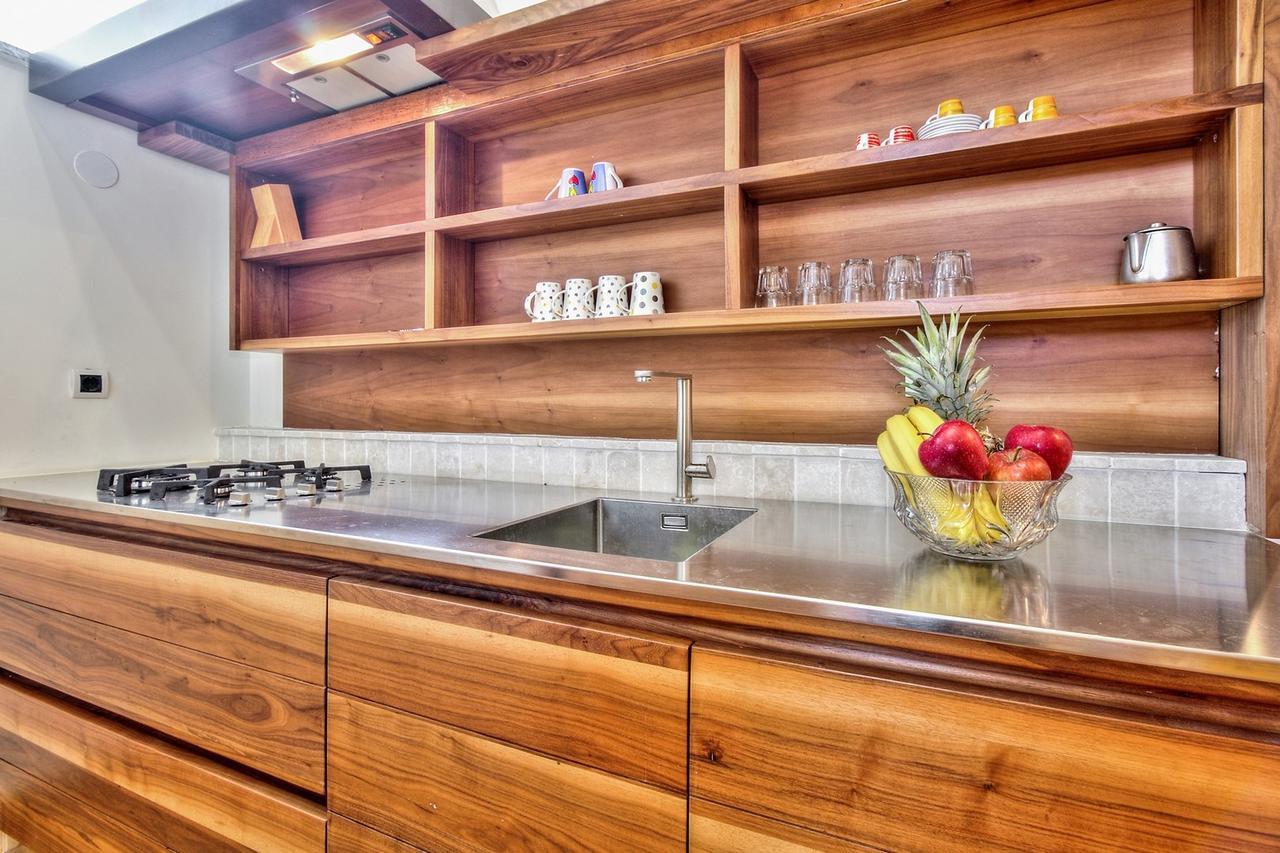 Lana House With Apartment Petrovija المظهر الخارجي الصورة